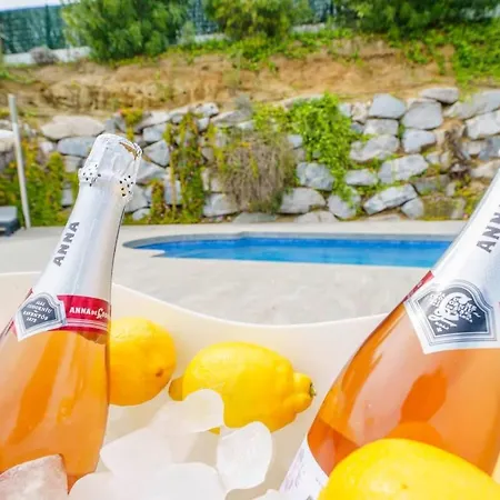 Вілла Ikigai Lux Ideal Familias Piscina Y Aircon *